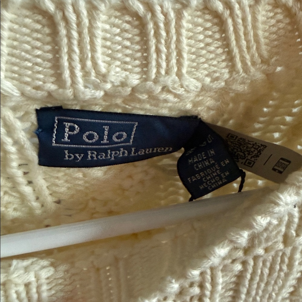Ralph Lauren Cream Cable Knit Sweater with Flag Design - Picture 3 of 4